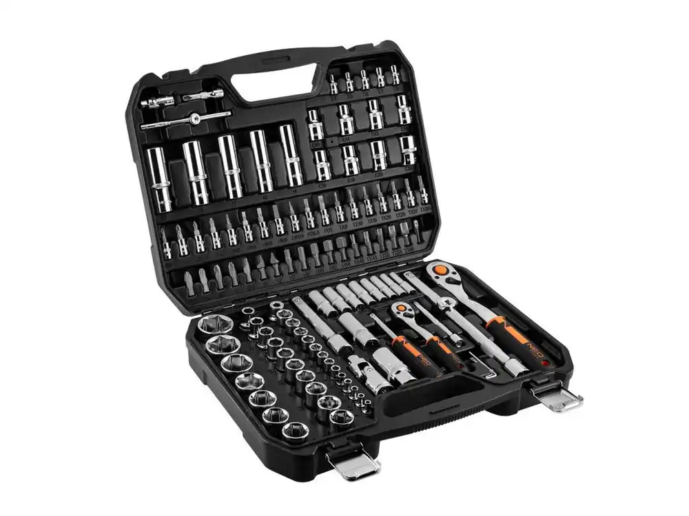 Sada nástrčných klíčů 1/4", 1/2", 110 ks Levný