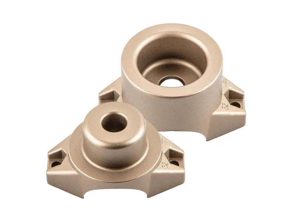 Topné pouzdro 32 mm se šrouby pro 21-004 Omezená Nabídka