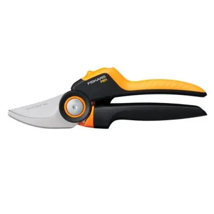 Koupit Online Nůžky FISKARS PowerGear X-series P921
