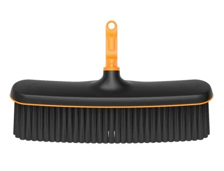 Koště FISKARS OneClick na terasy 1080700 Odeslání Ihned