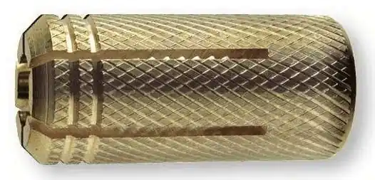 BER HMOŽDINKA BRASSFIX M10x34 Finální Výprodej