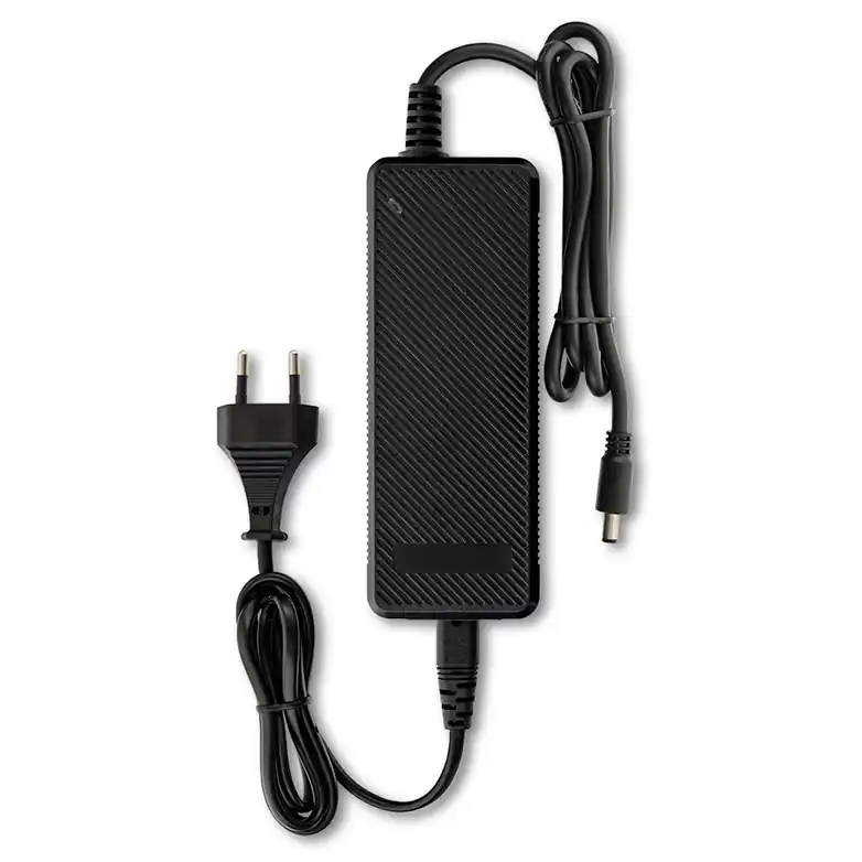 MCLED ZDROJ NAPÁJ. 96W 24VDC 4A IP20 ČERNÝ PLAST S VIDLICÍ ML-732.068.11.1 Tovární Cena