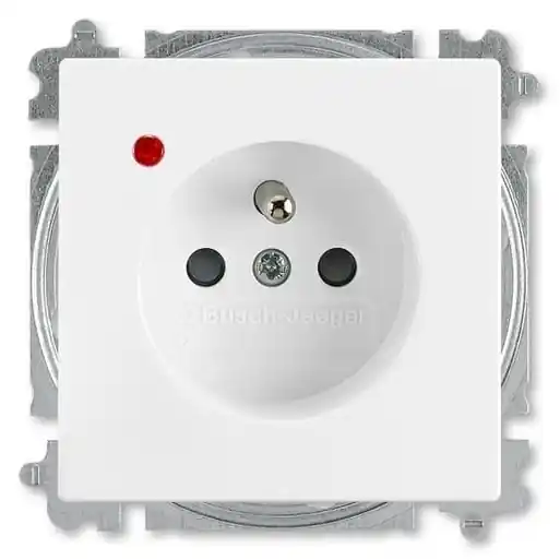 ABB FUTURE 6699B-A0635784 ZÁSUVKA S PŘEPĚŤOVOU OCHRANOU S CLONKAMI STUDIO BÍLÁ Značkový
